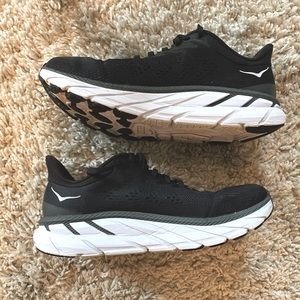 HOKA Clifton 7 Running Shoes